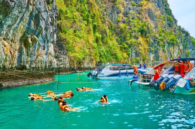 Buceo y snorkel en Tailandia.